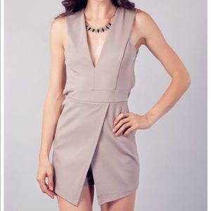 Deep V Envelop Romper